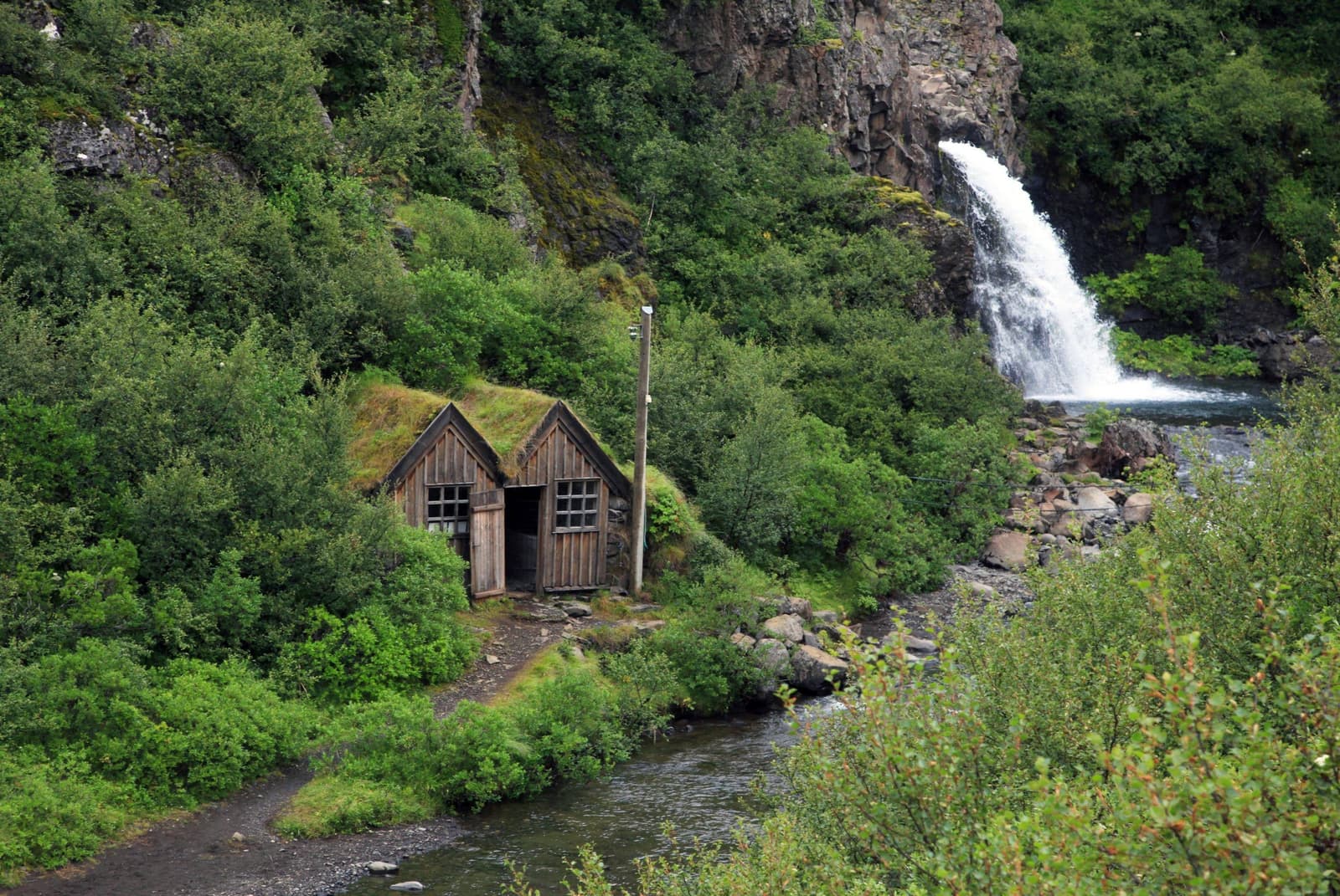Magnúsarfoss waterfall dropping through the Skaftafell gorge.
