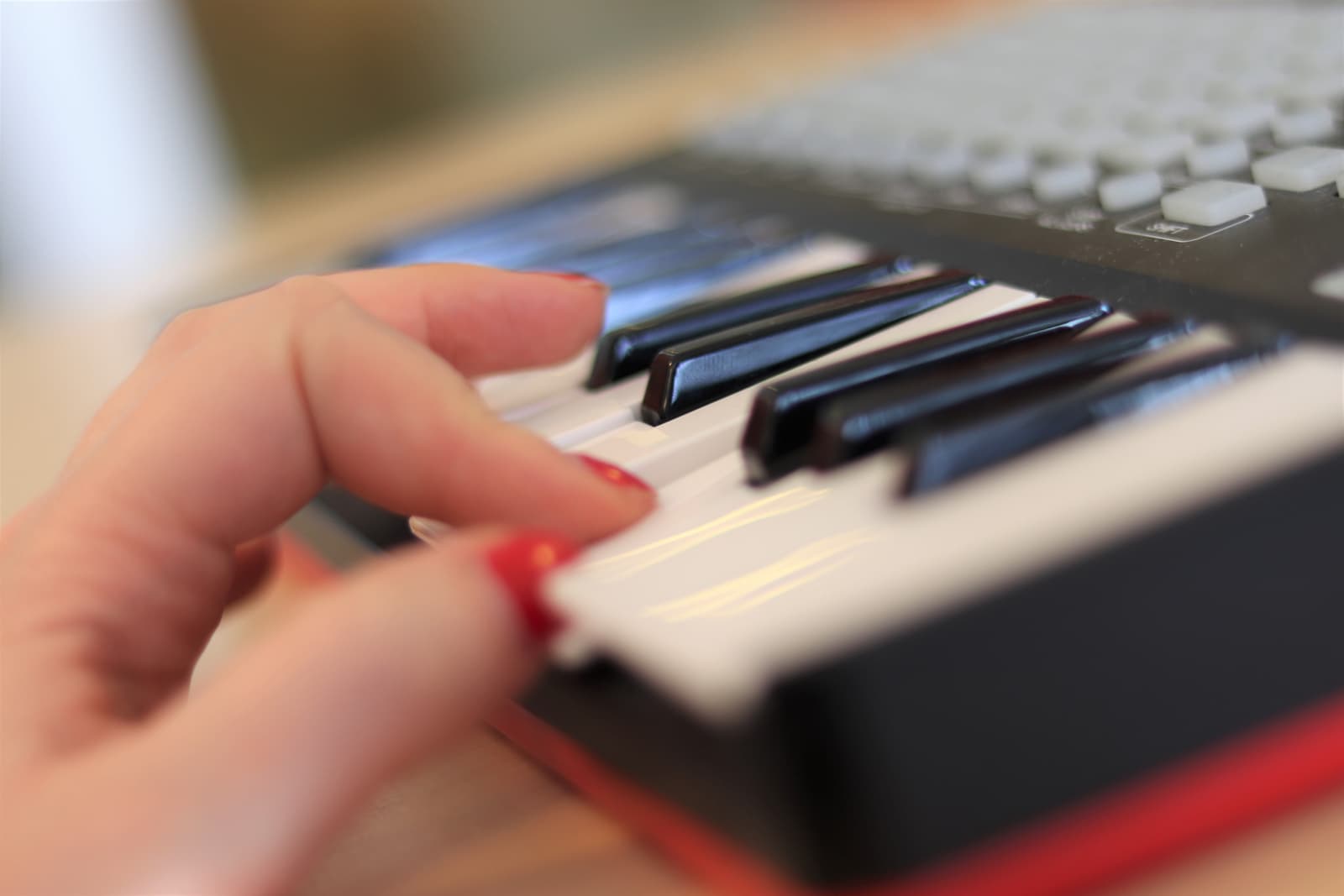 Close view of keyboard equipment in the makerspace at Reykjavik City Library Grófin.
