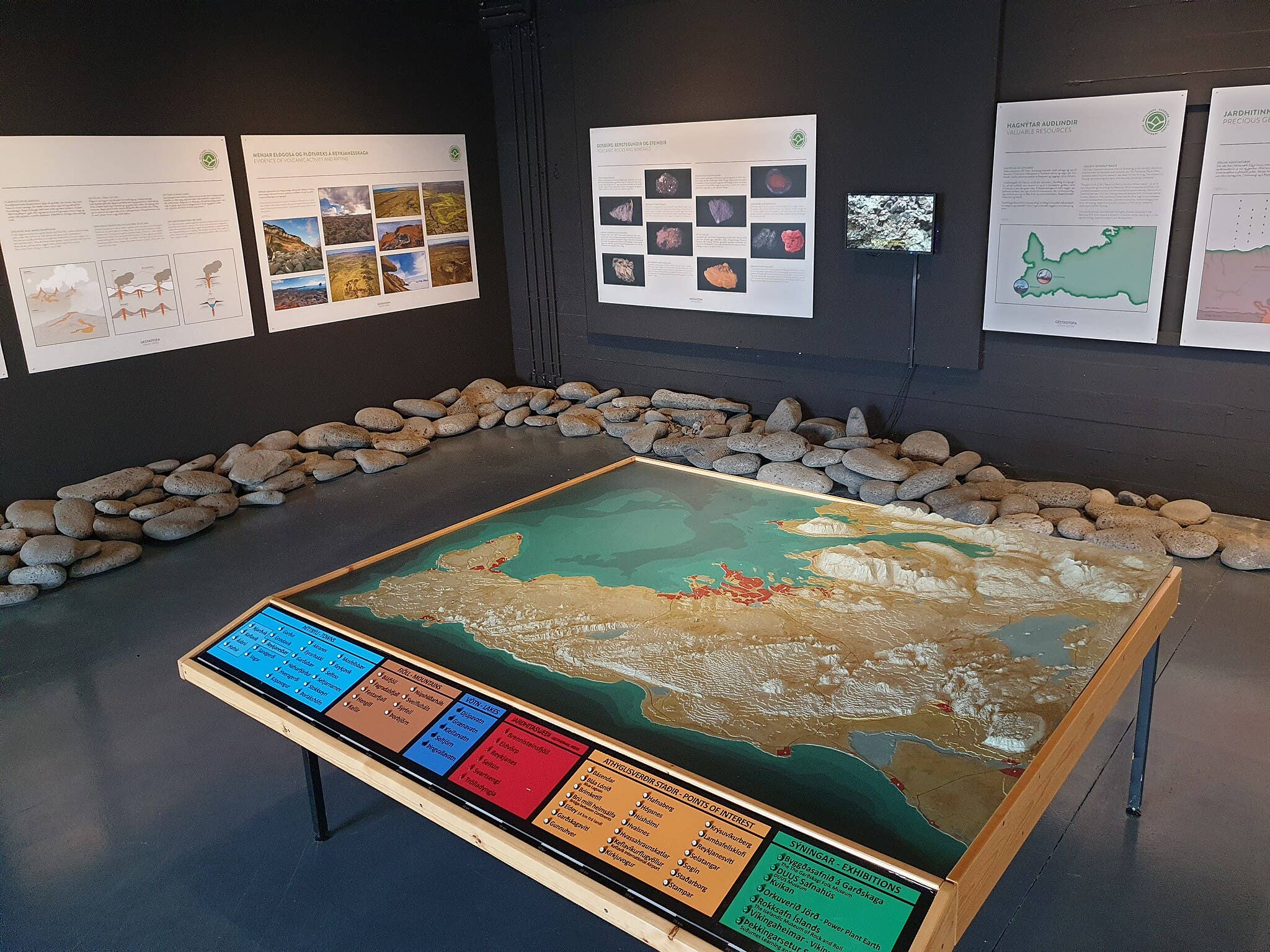 Geology exhibits inside the Reykjanes Geopark visitor area at Duus Museum.