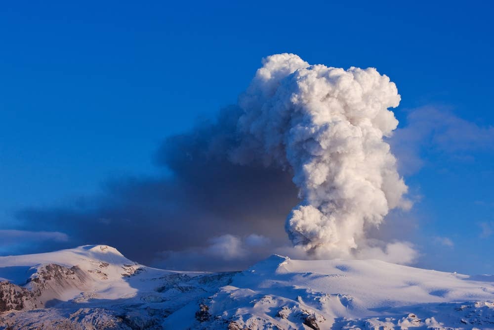 Ash rising from the 2010 Eyjafjallajökull eruption above the glacier in South Iceland.