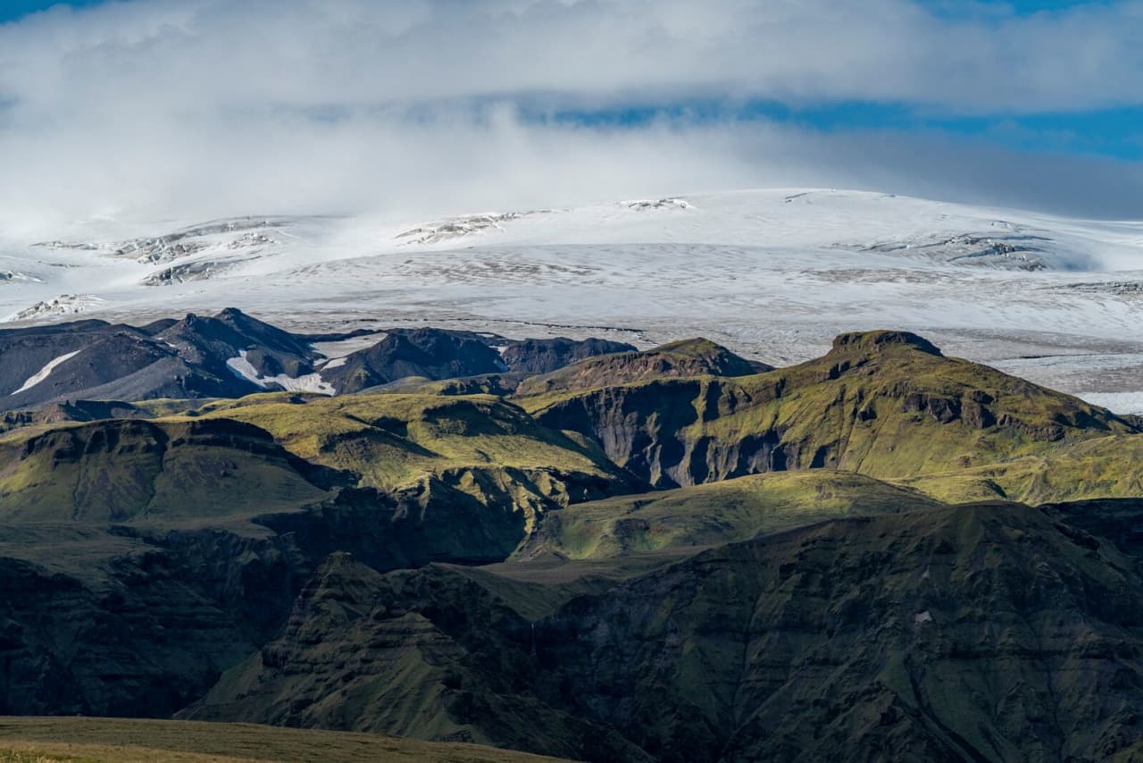 Mýrdalsjökull glacier and volcanic ridges above the Katla volcanic system on Iceland’s South Coast.