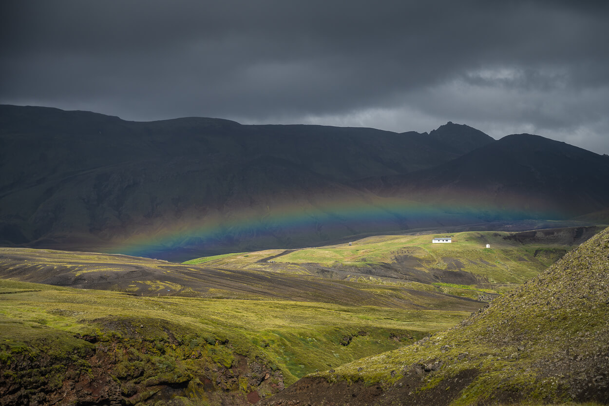 Rain clouds and a low rainbow over the Emstrur highlands near Markarfljótsgljúfur.