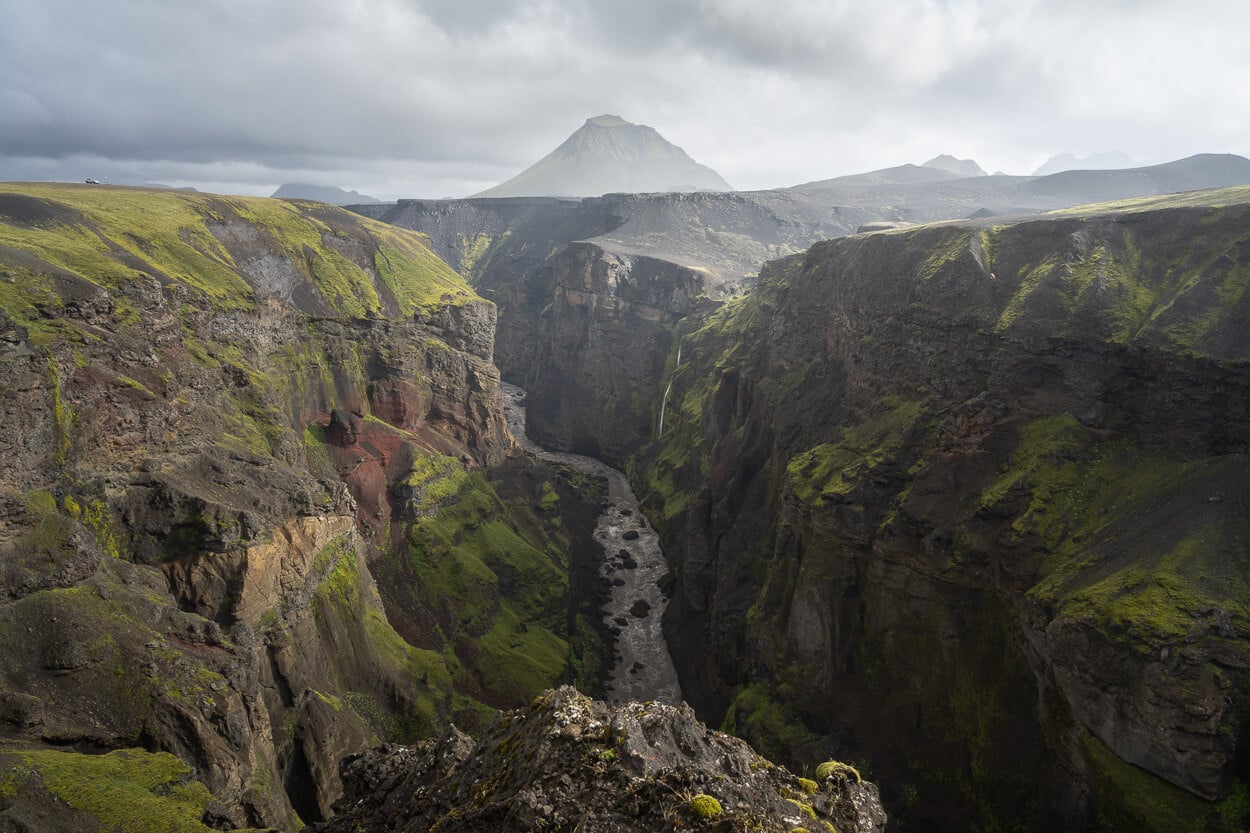 Markarfljótsgljúfur canyon with the Markarfljót river below and Hattfell mountain beyond the rim.