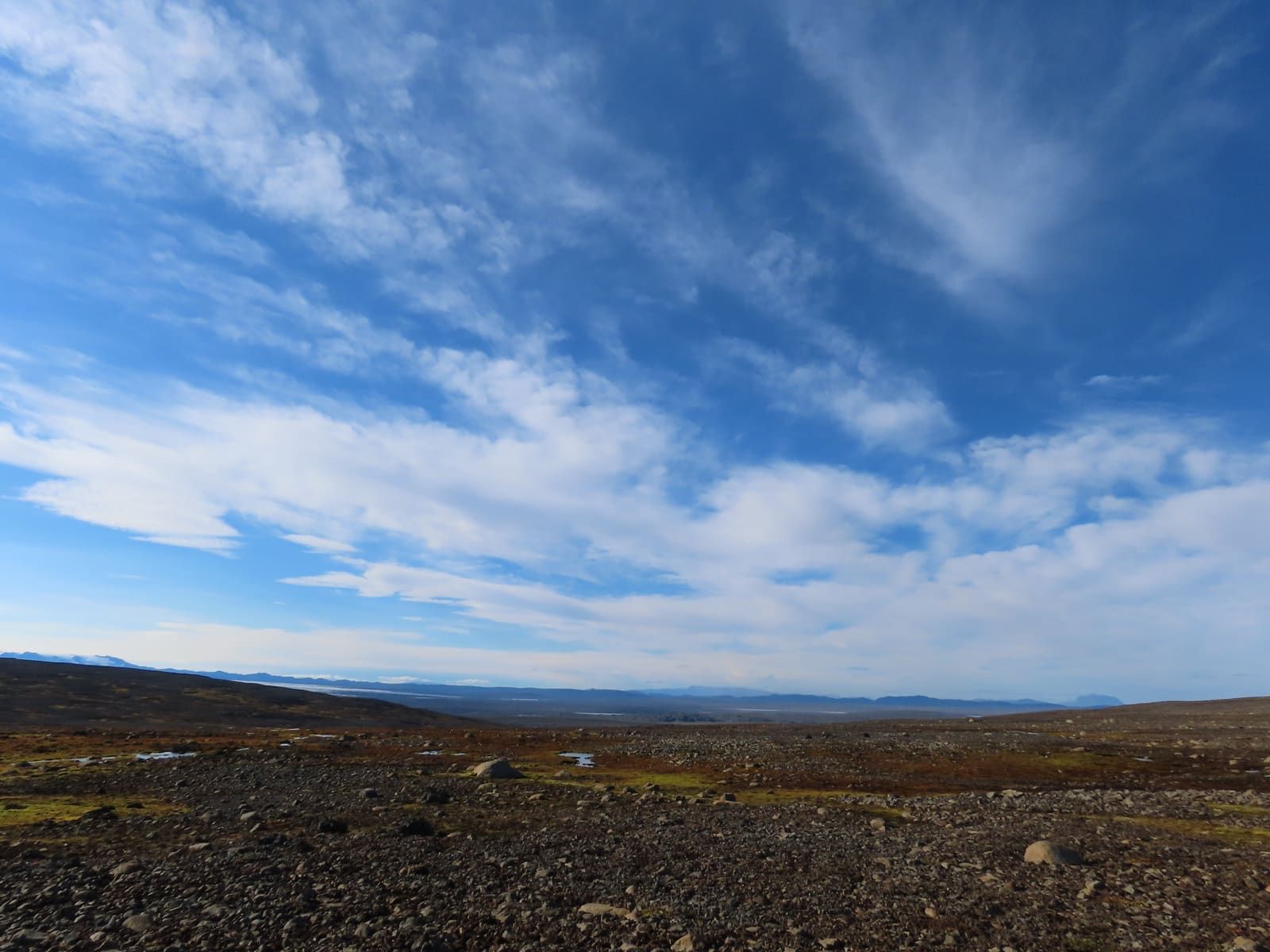Wide Ódáðahraun highland plain below a large blue sky near Bjálfafell.