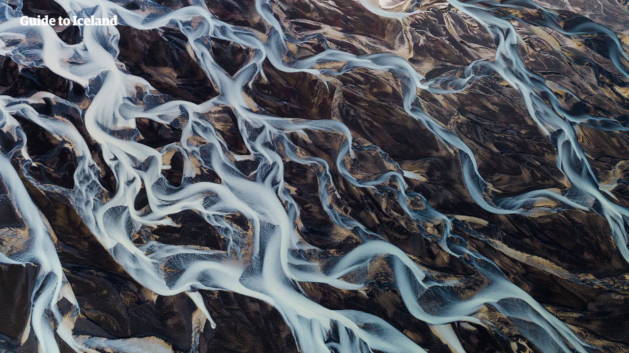 Rivers crossing the dark Skeiðarársandur plain in southeast Iceland.