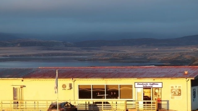 Front-facing crop of The White-Tailed Eagle Center building in Króksfjarðarnes.