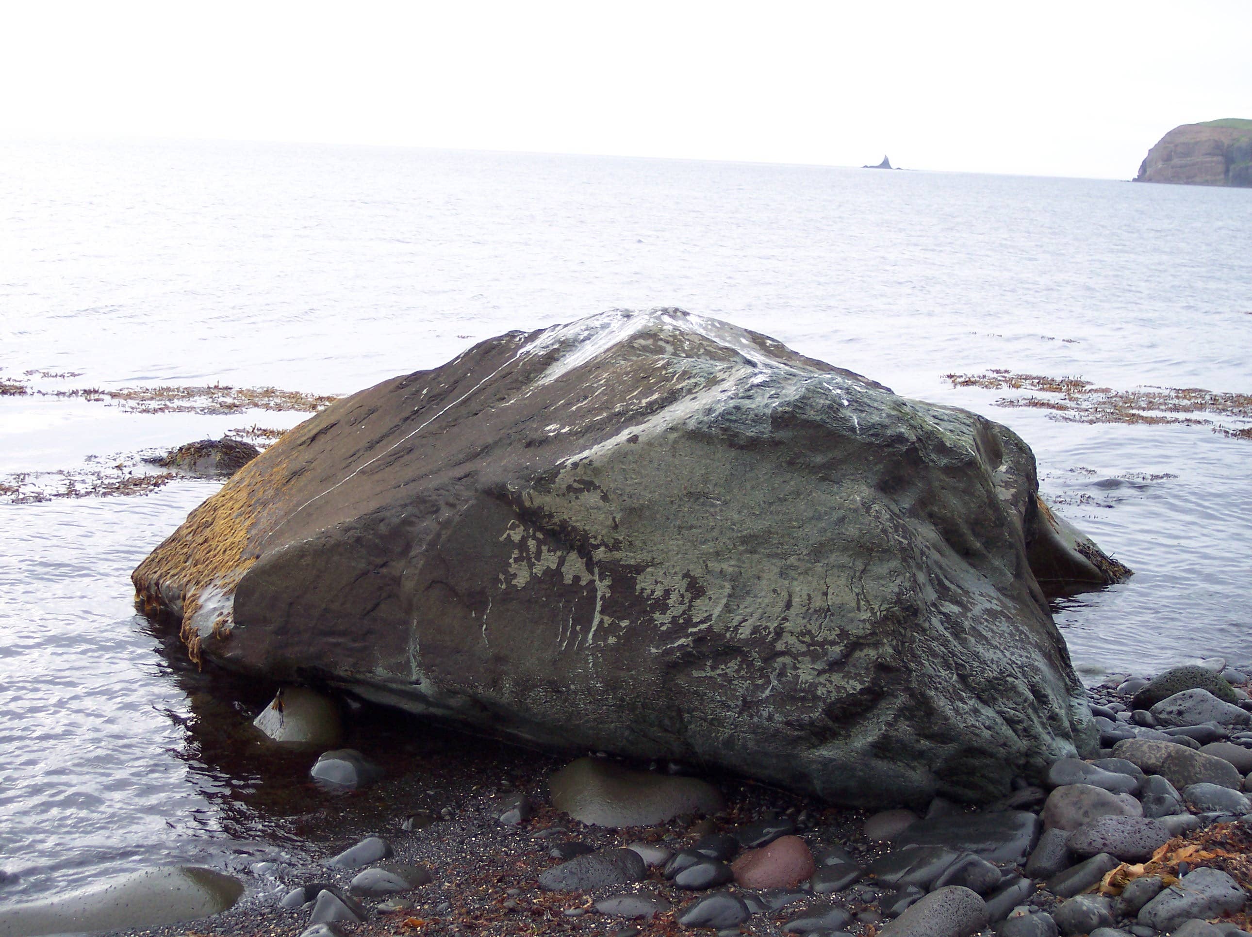 Large coastal boulder at Torfasteinn on the Tjörnes Peninsula.